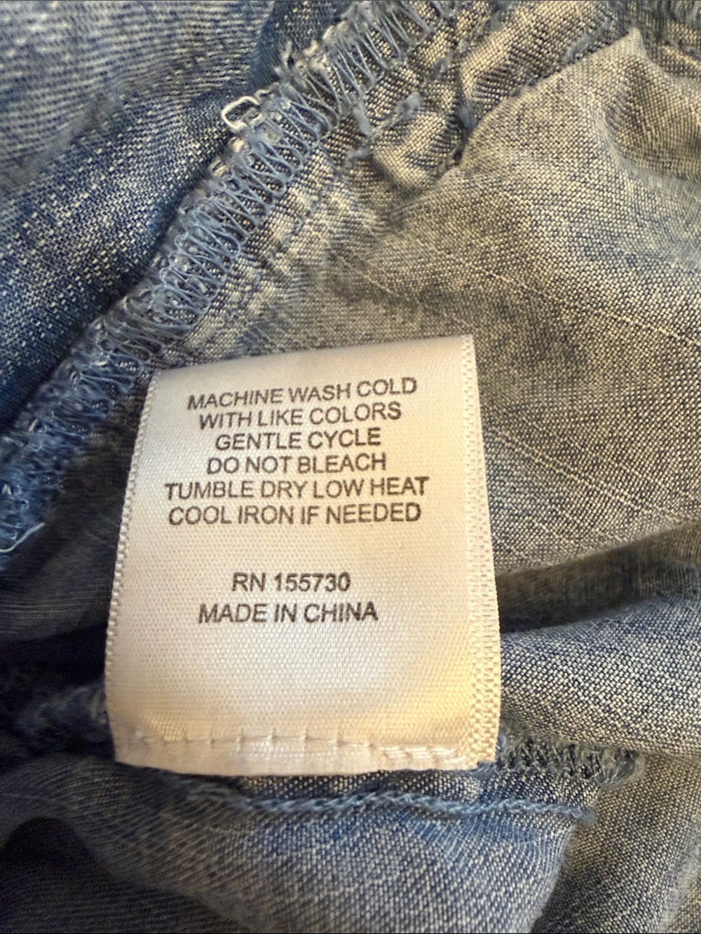 Jane + Delancey Light Wash Lyocell Chambray Wide Leg Cropped Pants - size Medium - Picture 11 of 11
